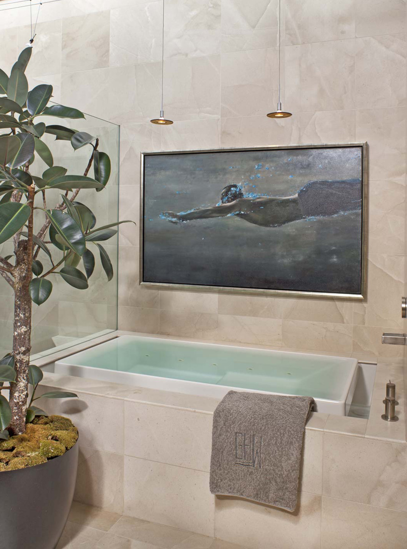 soaking tub with painting